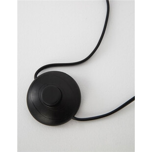 Lampa podłogowa czarna Manaya - Minimalistyczny design | Decolab24