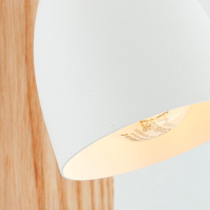 Kinkiet skandynawski Daintree biały/drewno - Odkryj ciepło i styl!