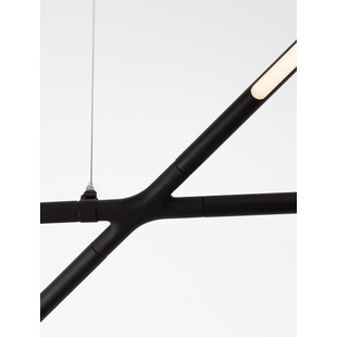 Lampa wisząca Strise LED | Nowoczesna, czarna, 115cm | Decolab24