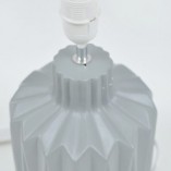 Lampa stołowa Benito szara [OUTLET] - Niezawodny design w promocyjnej cenie!