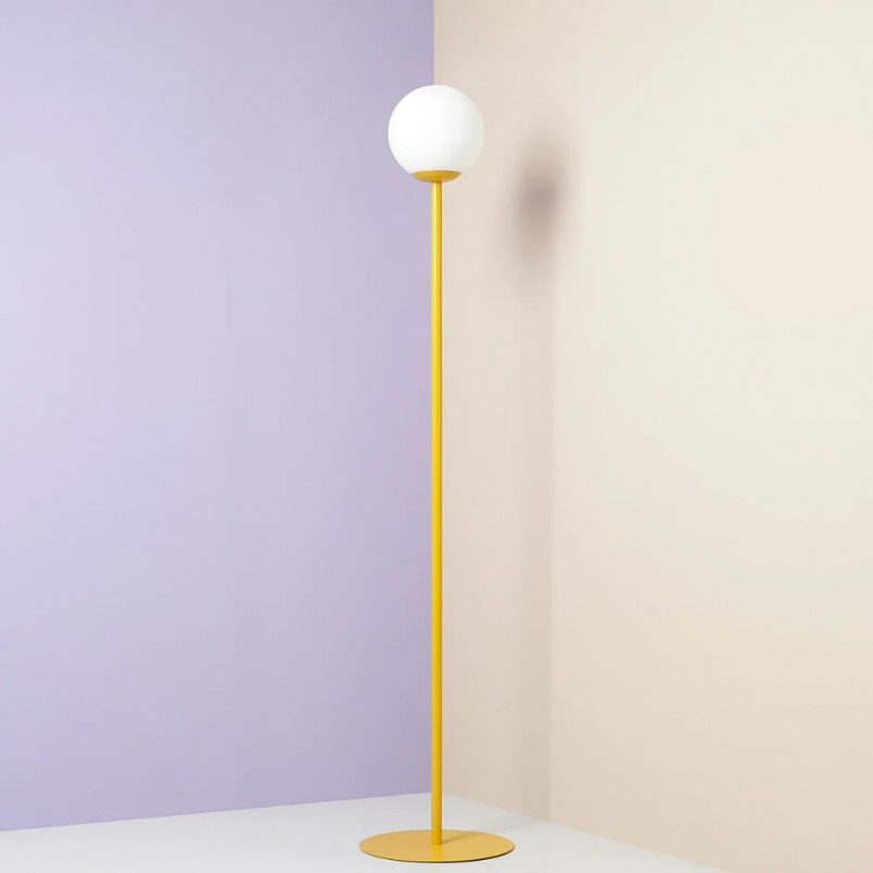 Lampa podłogowa szklana kula Aldex Pinne Colours - Musztardowa | Sklep Lamp