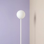 Lampa podłogowa szklana kula Pinne biała Aldex | Kup online