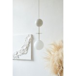 Lampa wisząca szklana kula z drewnem Oio 15cm biała Ummo