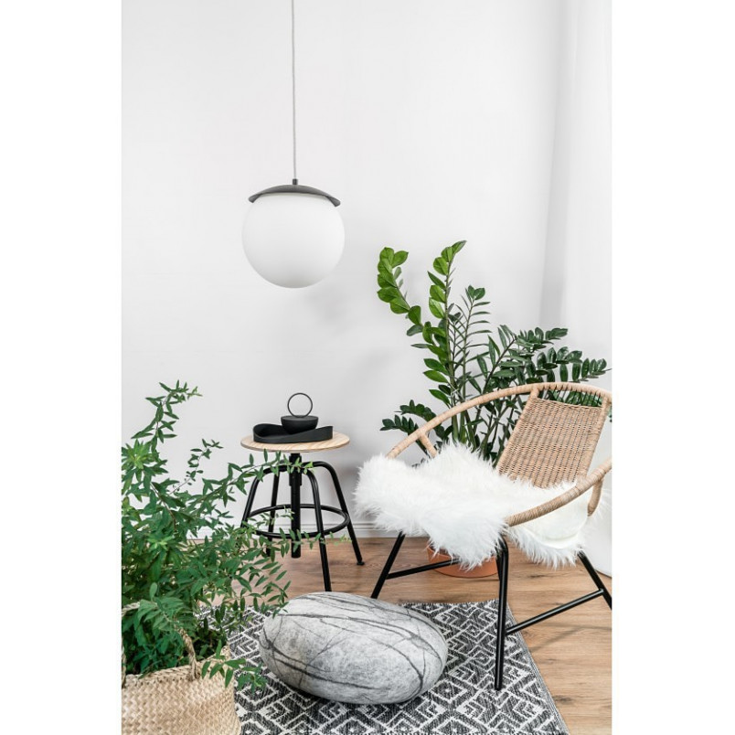 Lampa wisząca Kuul - szklana kula, biało-czarna | Ummo