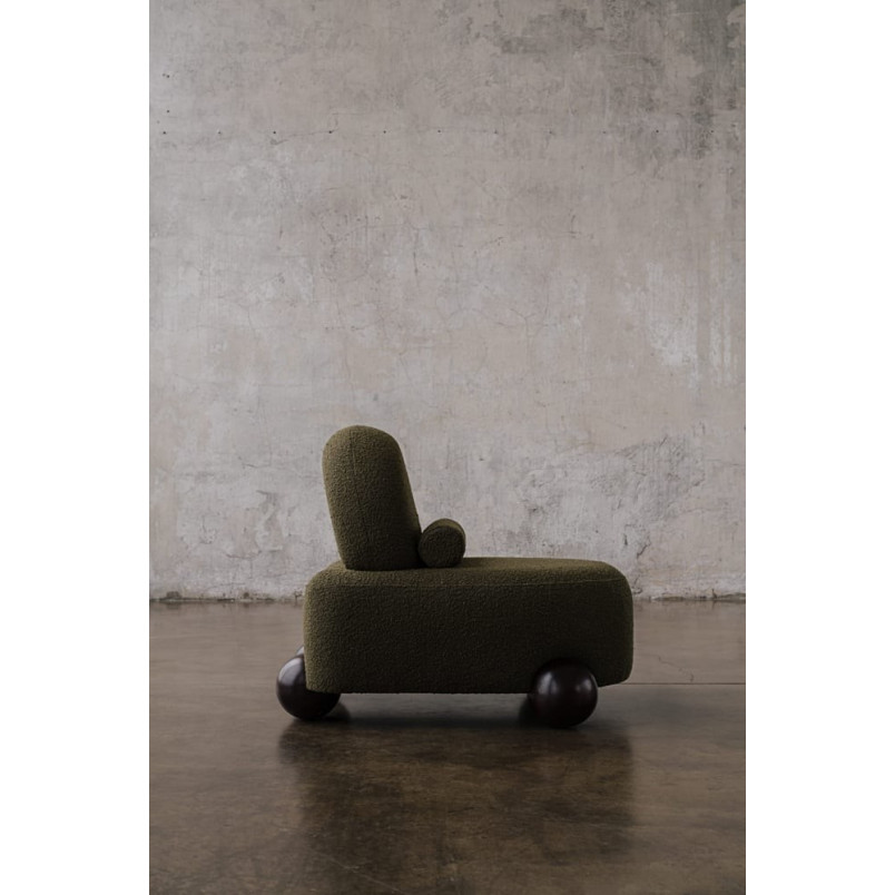 Fotel tapicerowany designerski Object076 olive green boucle NG Design