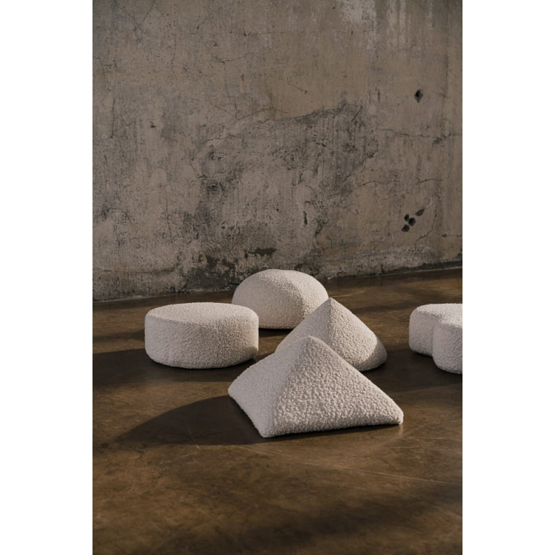 Poduszka Nata - Designerski kształt, boucle - NG Design