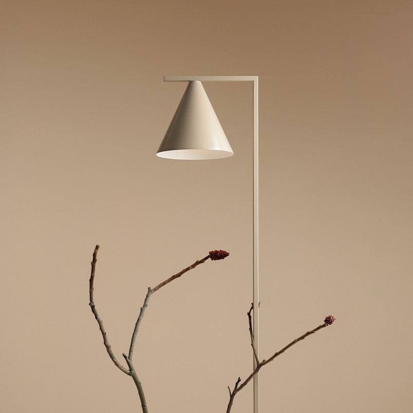 Lampa podłogowa beżowa Aldex Form | Retro i vintage