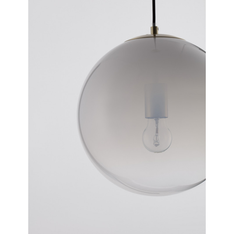Lampa wisząca Lian - szklana kula, biały gradient, mosiądz | Decolab24