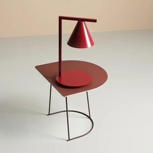 Lampa biurkowa czerwona Aldex Form | Retro design