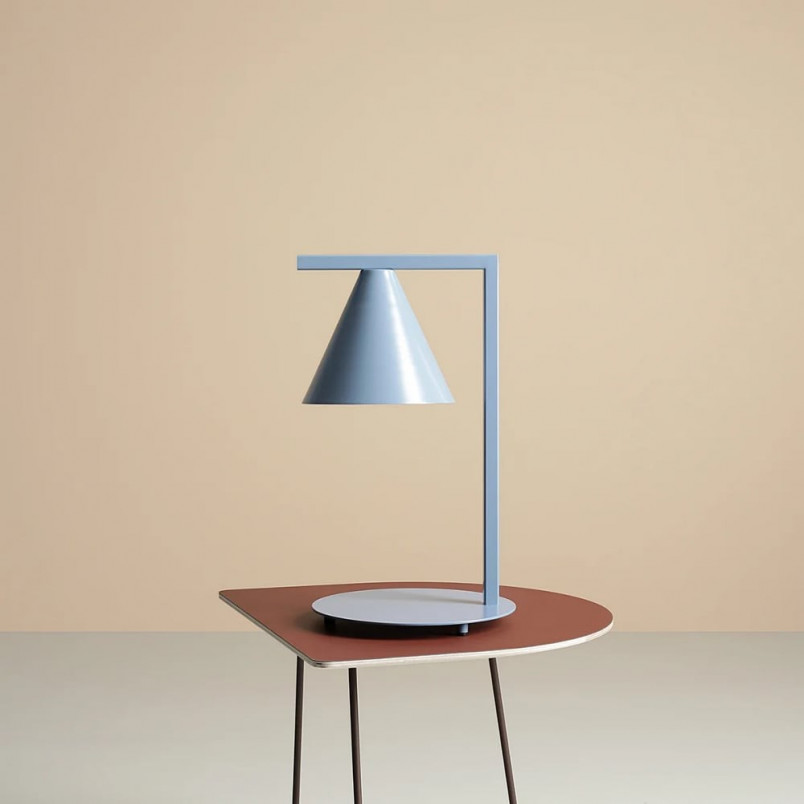 Lampa biurkowa stożek Form dusty blue Aldex - Sklep online
