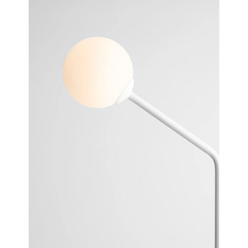 Lampa podłogowa biała Aldex Pure - Elegancki design
