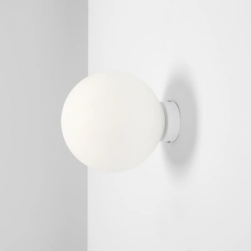 Kinkiet szklany Ball 20cm biały Aldex - Eleganckie oświetlenie