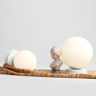 Lampa stołowa szklana Ball White 20 | Aldex - Elegancki design