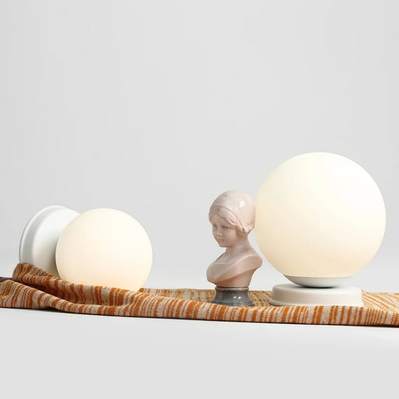 Lampa stołowa szklana Ball White 20 | Aldex - Elegancki design