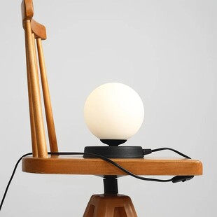 Lampa stołowa szklana Ball Black 14 Aldex - Elegancki design
