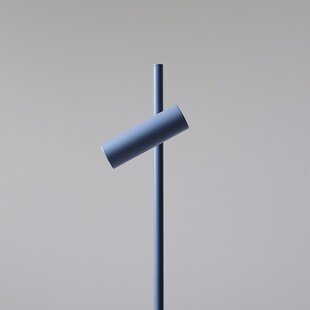 Lampa biurkowa Trevo niebieska | Aldex - Minimalistyczny design