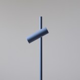 Lampa biurkowa Trevo niebieska | Aldex - Minimalistyczny design