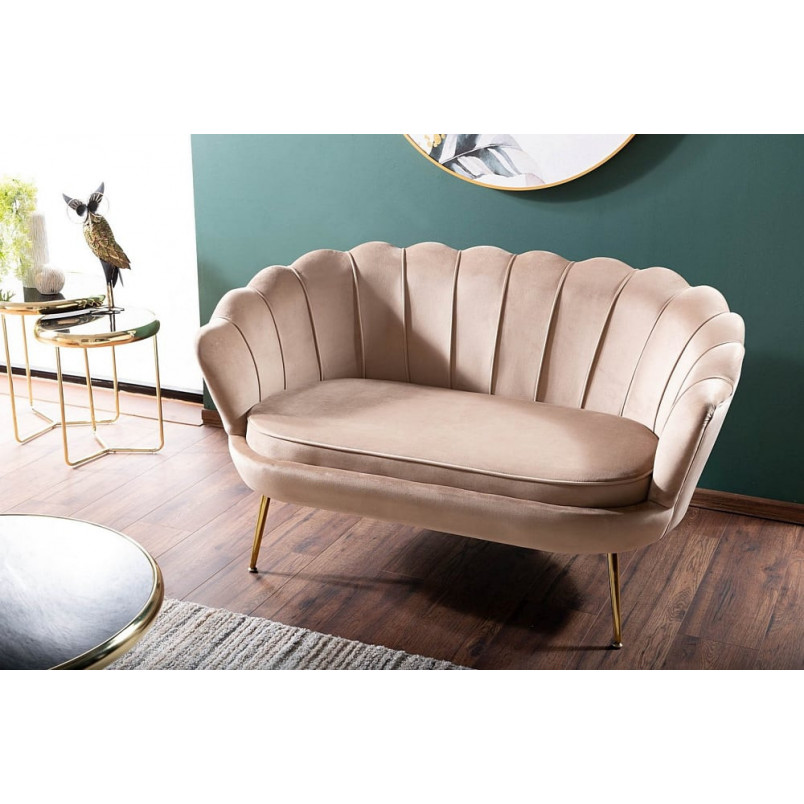 Sofa welurowa Camellia 135cm beżowa/złota - Signal | Komfort i styl