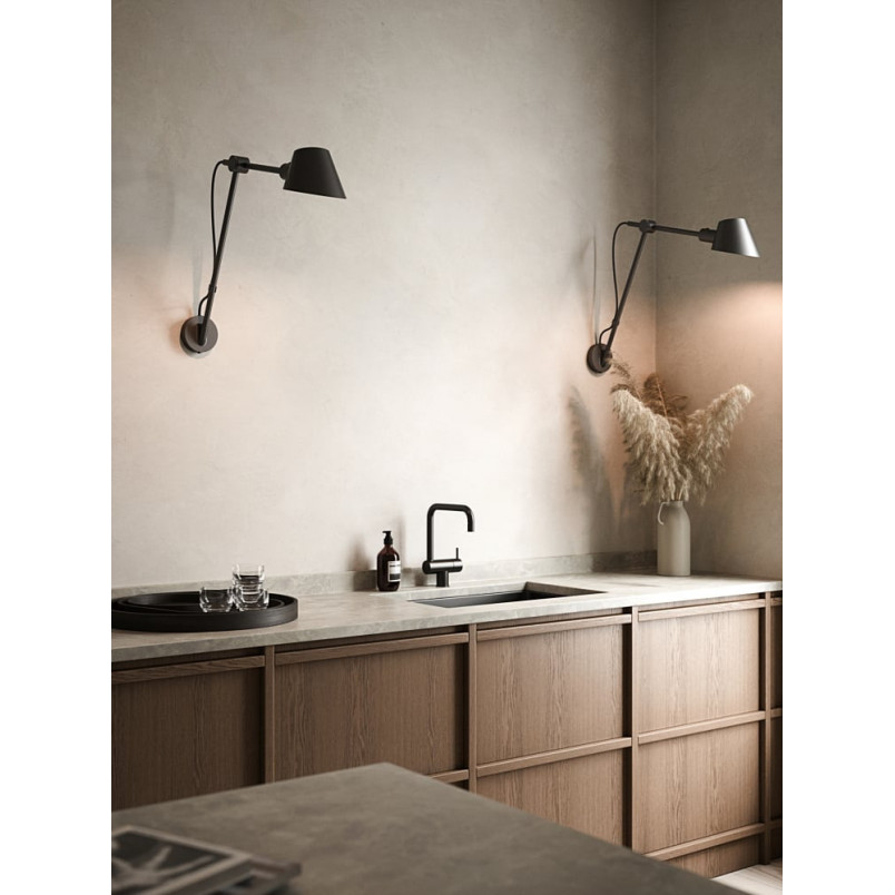Kinkiet regulowany Stay czarny | Design For The People