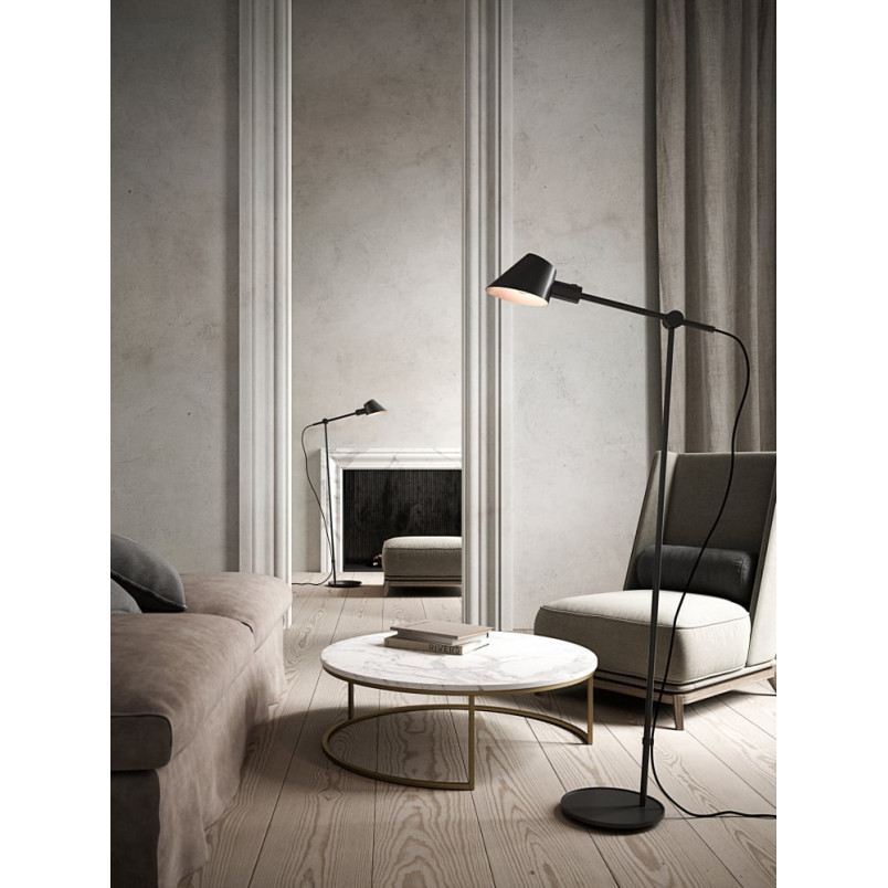 Lampa podłogowa Stay czarna | Design For The People