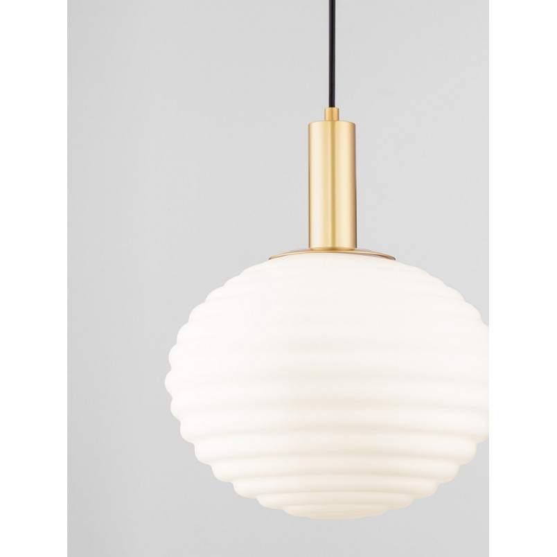 Lampa wisząca Nella: Szklana kula, złoty detal | Decolab24