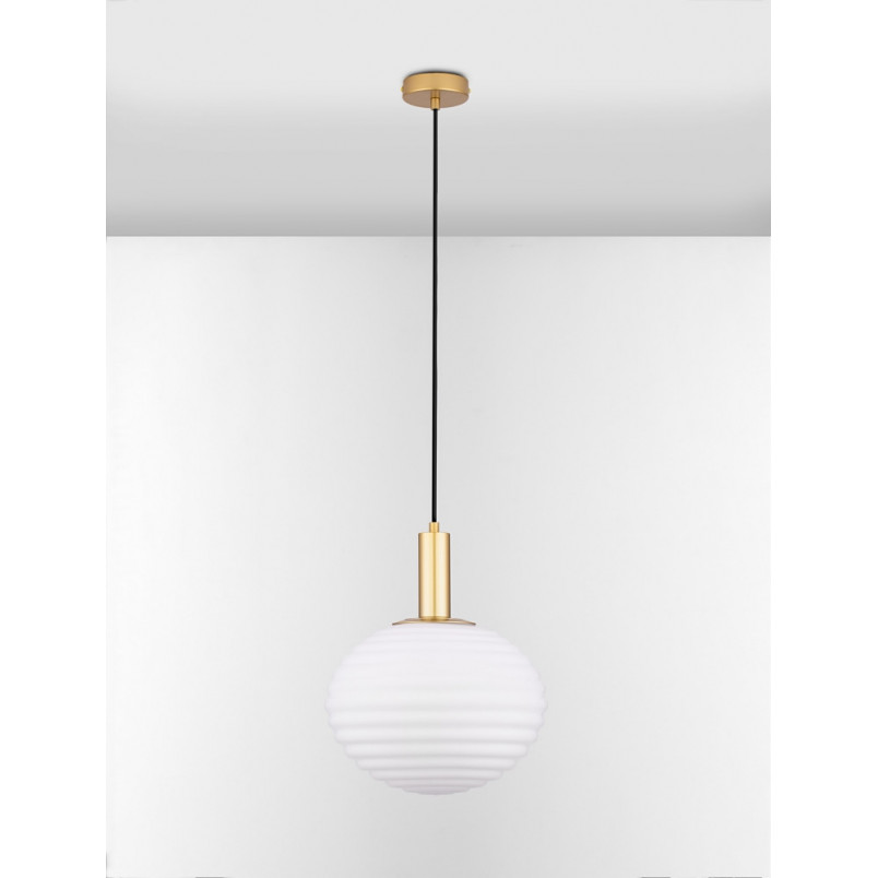 Lampa wisząca Nella: Szklana kula, złoty detal | Decolab24