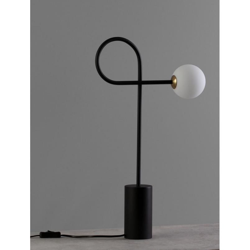 Lampa stołowa Ballo - szklana kula, design | Decolab24