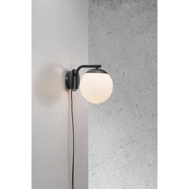 Kinkiet szklany Grant czarny/opal Nordlux | Retro Design