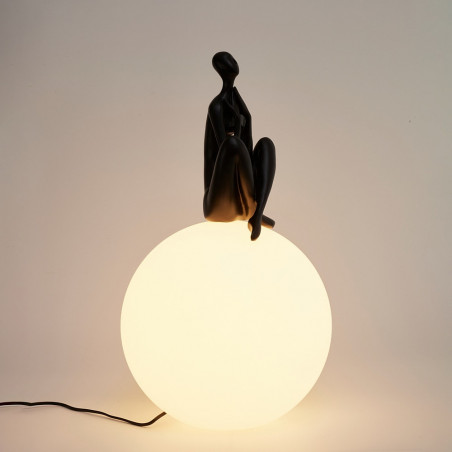 Lampa stołowa szklana Woman III | Step Into Design