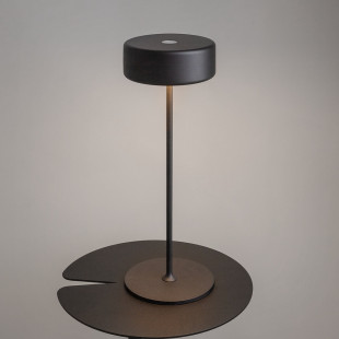 Lampa stołowa LED Maytoni: Nowoczesny design, USB, ściemniacz