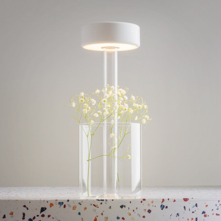 Lampa stołowa Maytoni AI Collaboration - Nowoczesny design z USB