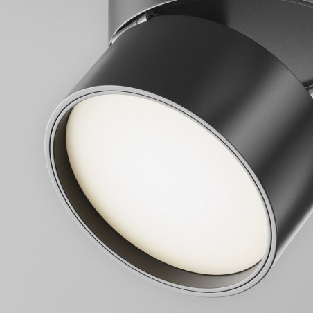 Reflektor LED Maytoni Onda: Oszczędność i Design