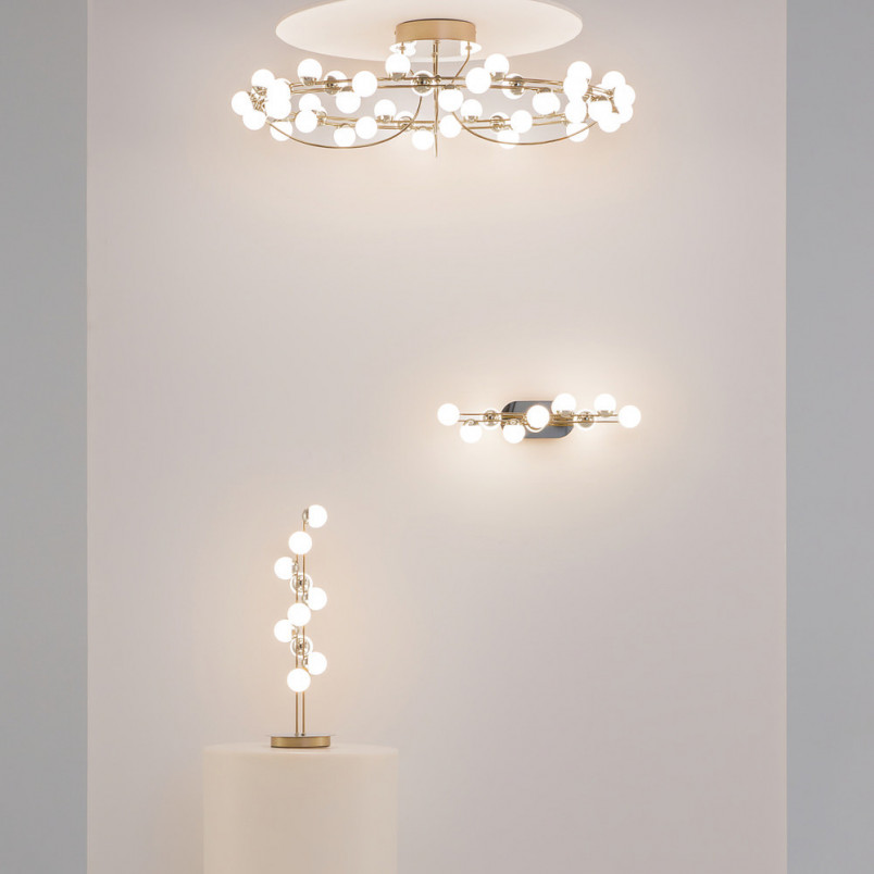 Plafon Tessara LED Maytoni: Szklane kule, biało-złoty | Glamour