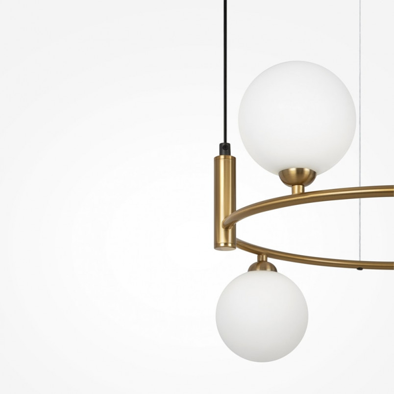 Lampa wisząca Ring IV Maytoni: Szklane kule, biel i mosiądz