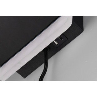 Kinkiet Fairfield LED Trio: Nowoczesny design z USB i ładowaniem