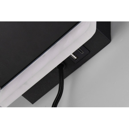 Kinkiet Fairfield LED Trio: Nowoczesny design z USB i ładowaniem