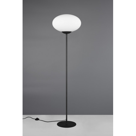 Lampa podłogowa Fomento - szklana kula, biały/mosiądz | Trio