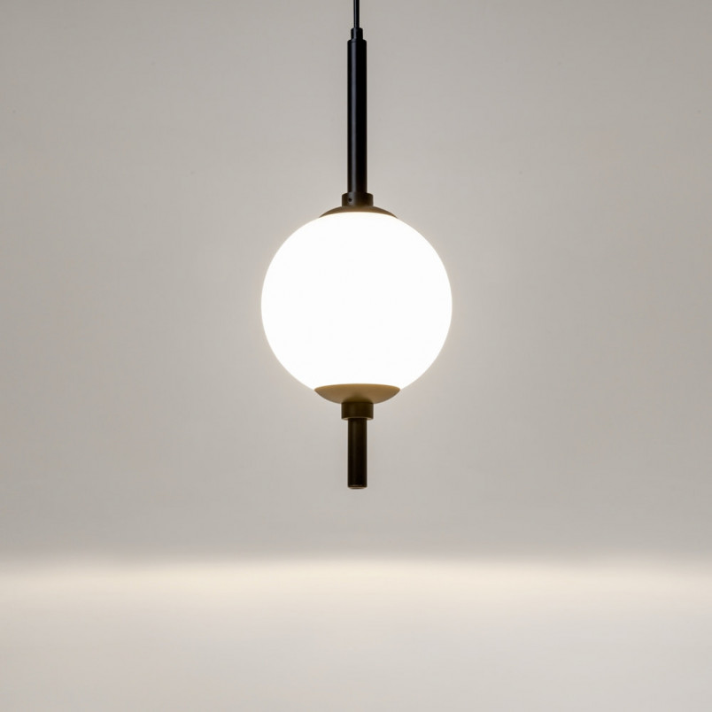 Lampa wisząca Maytoni The Sixth Sense | Kula szklana, biały/czarny