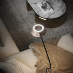 Lampa podłogowa LED Garta - Różowe Złoto/Czarna | Yaskr