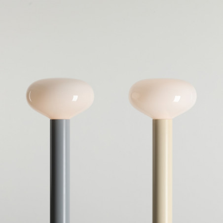 Lampa podłogowa szklana Flo Cream Aldex | Elegancki design