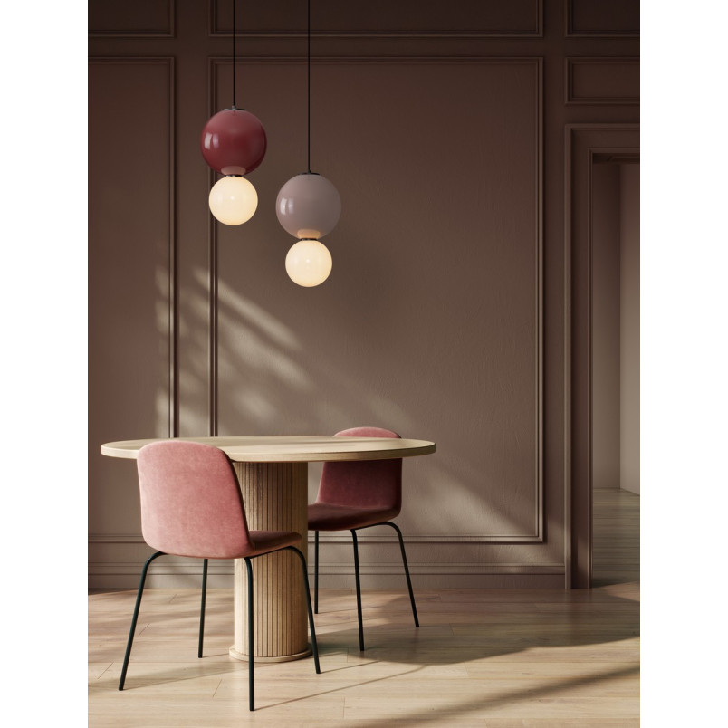 Lampa wisząca Senio: Szklana kula z porcelaną, biało-bordowa | Decolab24