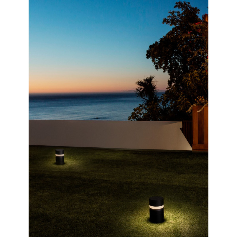 Słupek ogrodowy LED Raip - nowoczesny design, 25cm, czarny mat