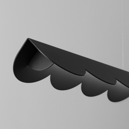 Lampa wisząca Biscuit czarna LED Thoro | Design i funkcjonalność