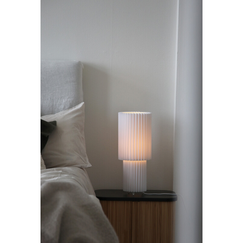 Lampa stołowa plisowana Catis biała | Markslojd