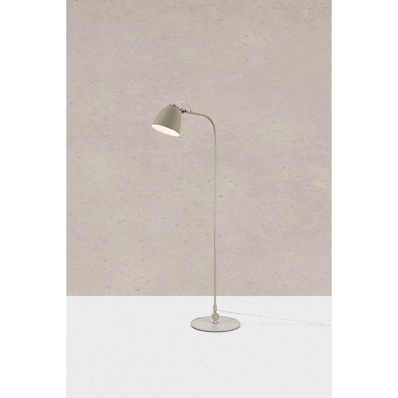 Lampa podłogowa Tilt Markslojd | Skandynawski design 130cm