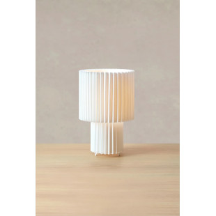 Lampa stołowa plisowana Catis biała | Markslojd - Skandynawski Design