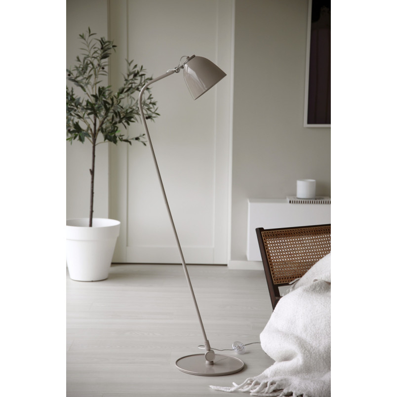 Lampa podłogowa Tilt Markslojd | Skandynawski design 130cm