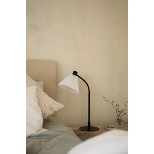 Lampa stołowa Mira biało-czarna | Markslojd - Elegancki Design