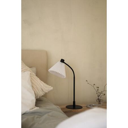 Lampa stołowa Mira biało-czarna | Markslojd - Elegancki Design