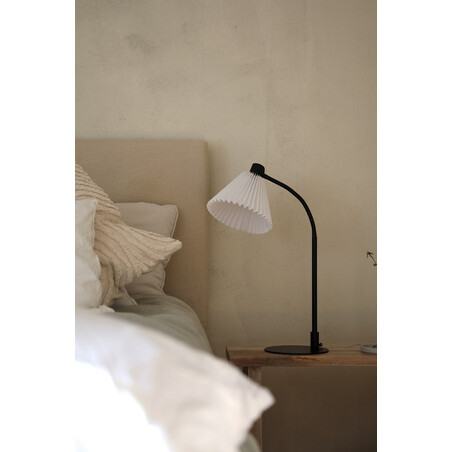 Lampa stołowa Mira biało-czarna | Markslojd - Elegancki Design